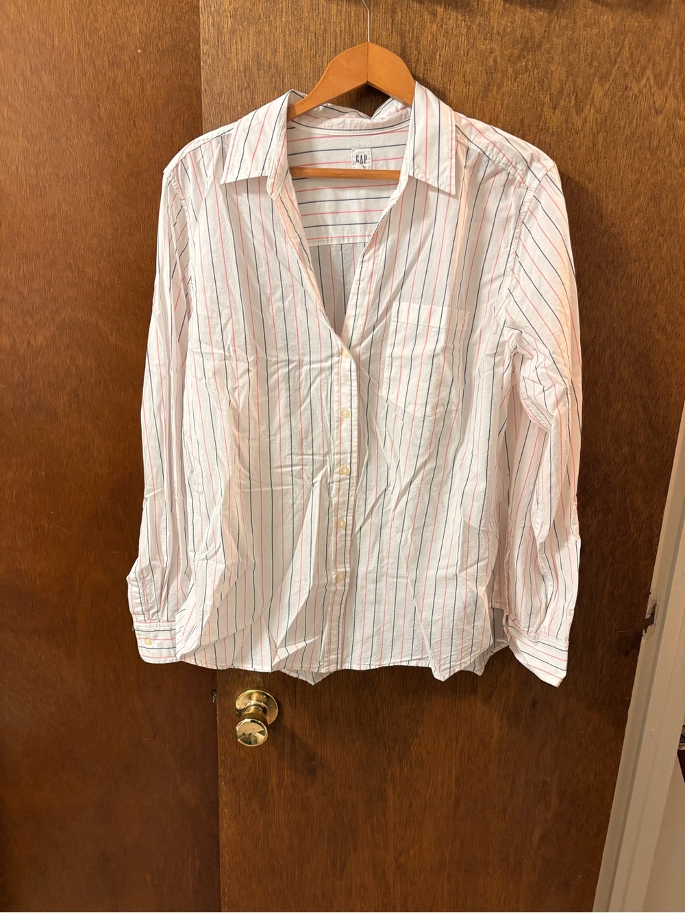 Button-Front Stripe Shirt - White with Pink & Blue Stripes(npt)